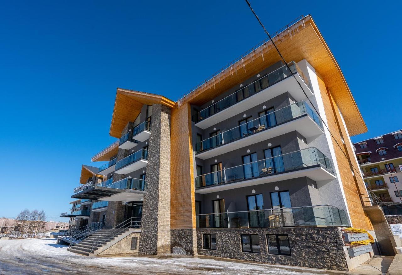Snow Pine Suite - 4 Star Resort 바쿠리아니 외부 사진